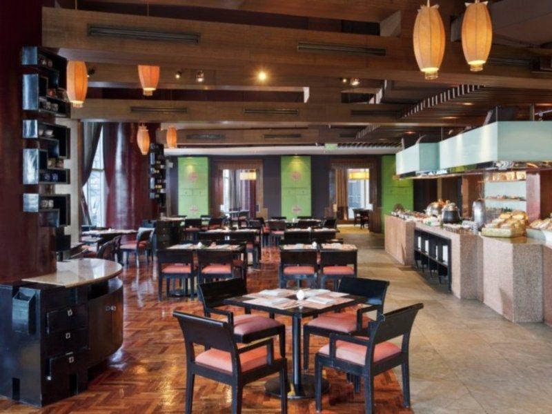 Crowne Plaza Manila Galleria By Ihg 5*