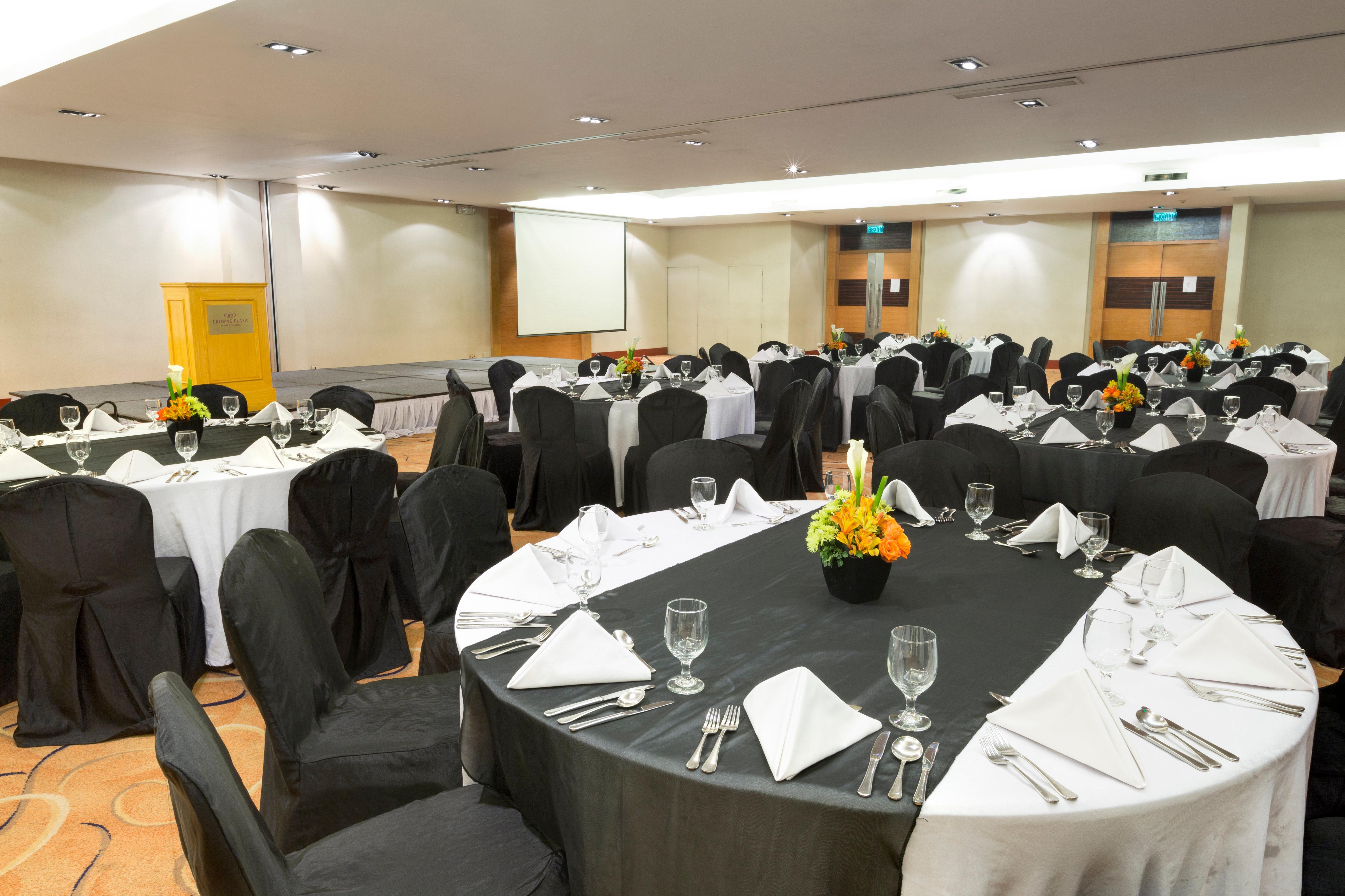 Crowne Plaza Manila Galleria By Ihg Hotel