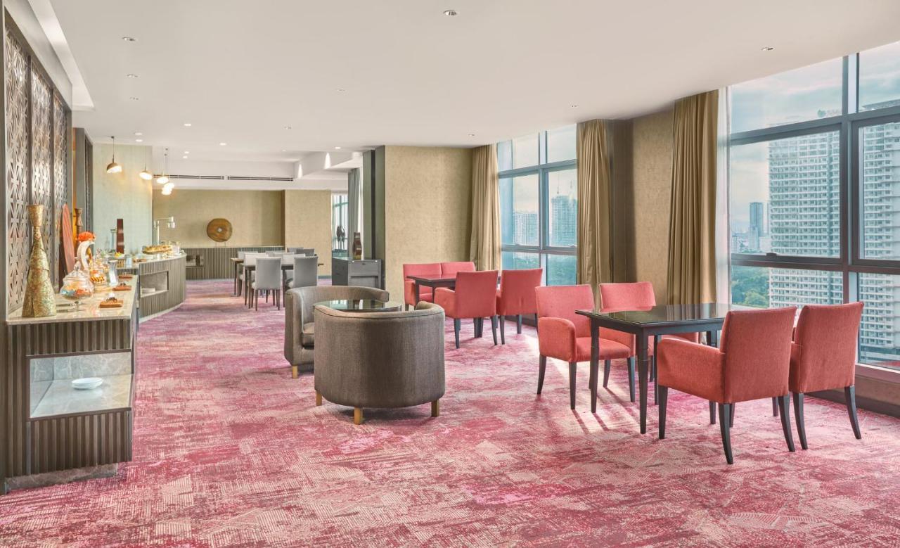 Hotel Crowne Plaza Manila Galleria By Ihg 5*