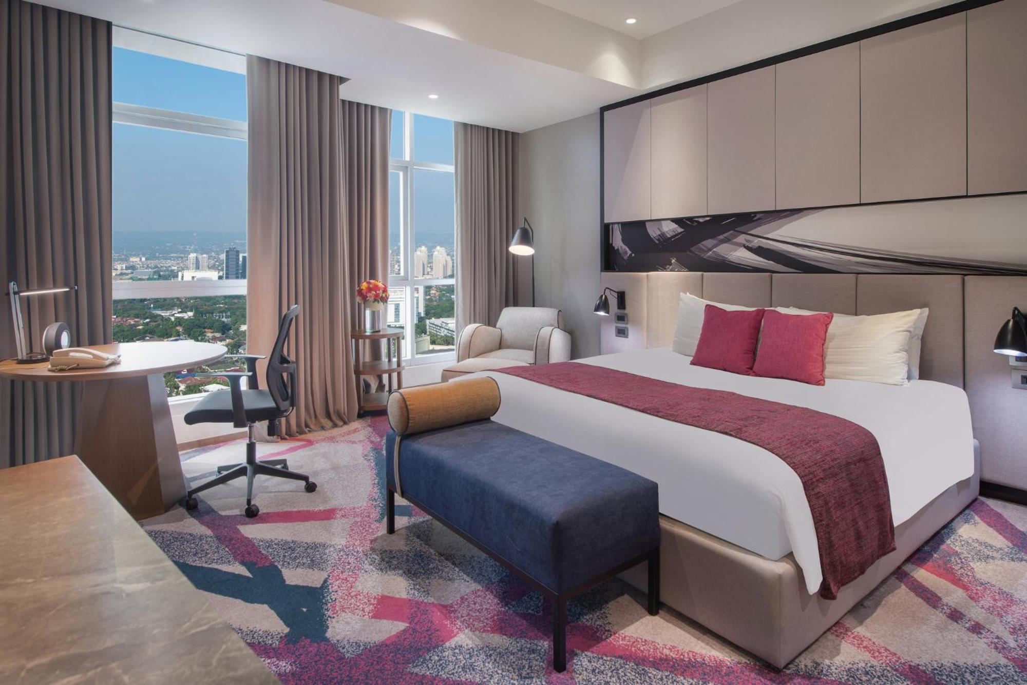 Hotel Crowne Plaza Manila Galleria By Ihg 5*