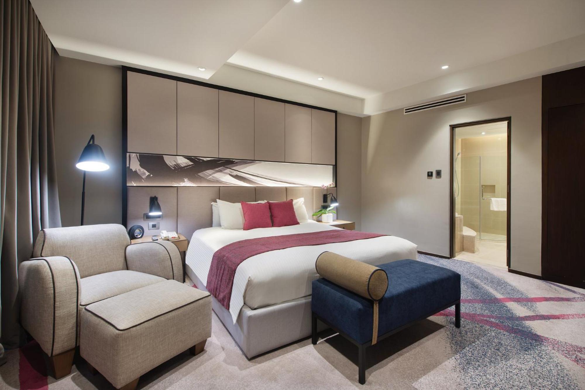 Hotel Crowne Plaza Manila Galleria By Ihg