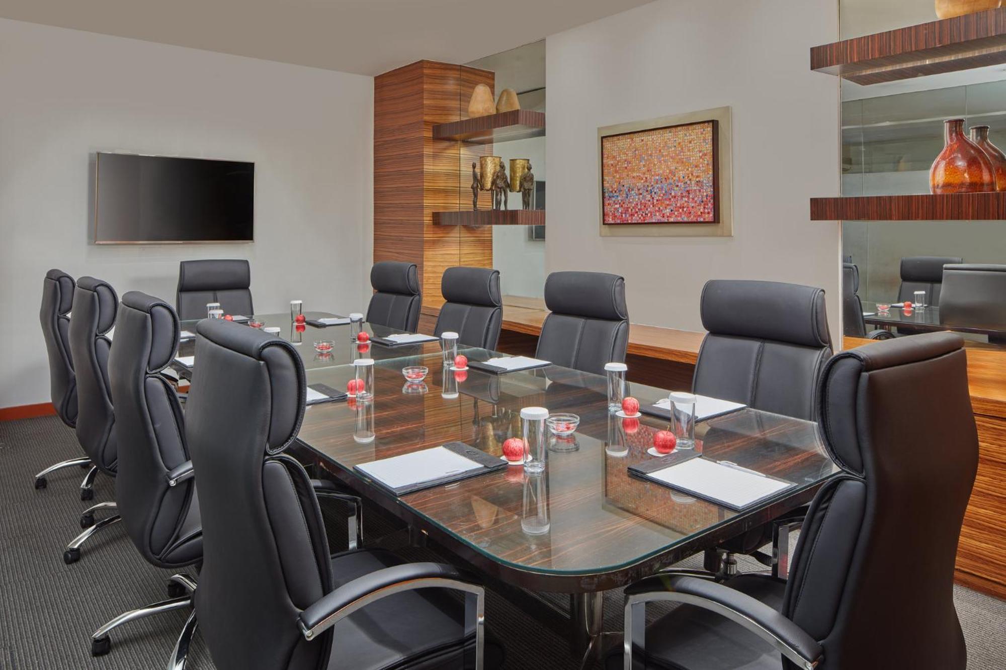 Hotel Crowne Plaza Manila Galleria By Ihg Pasig City